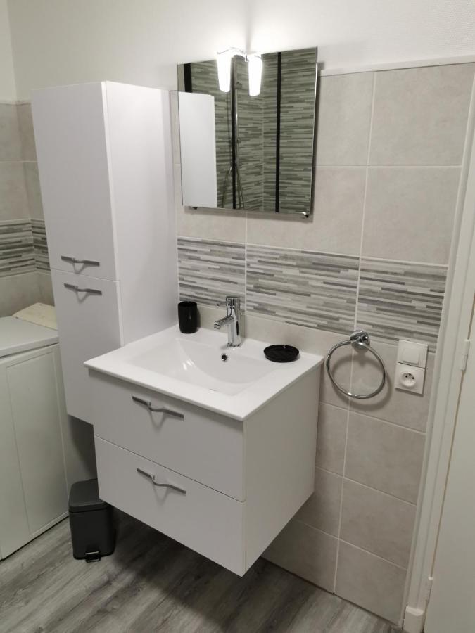 Appartement Cosy Entierement Equipe Villeneuve-sur-Lot Exteriör bild